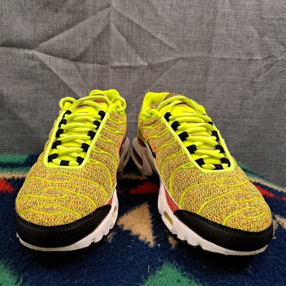 Nike Air Max Plus Volt Hot Punch SE Premium 862201-700 Women's Size 6.5 - Picture 12 of 14